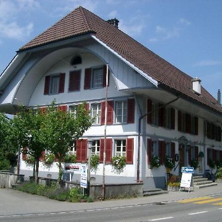 Landgasthof-Hotel Adler Langnau im Emmental Extérieur photo
